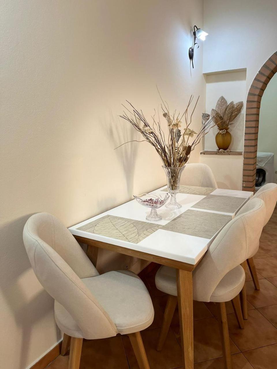 Iljazi'S Apartaments Vlorë Екстериор снимка