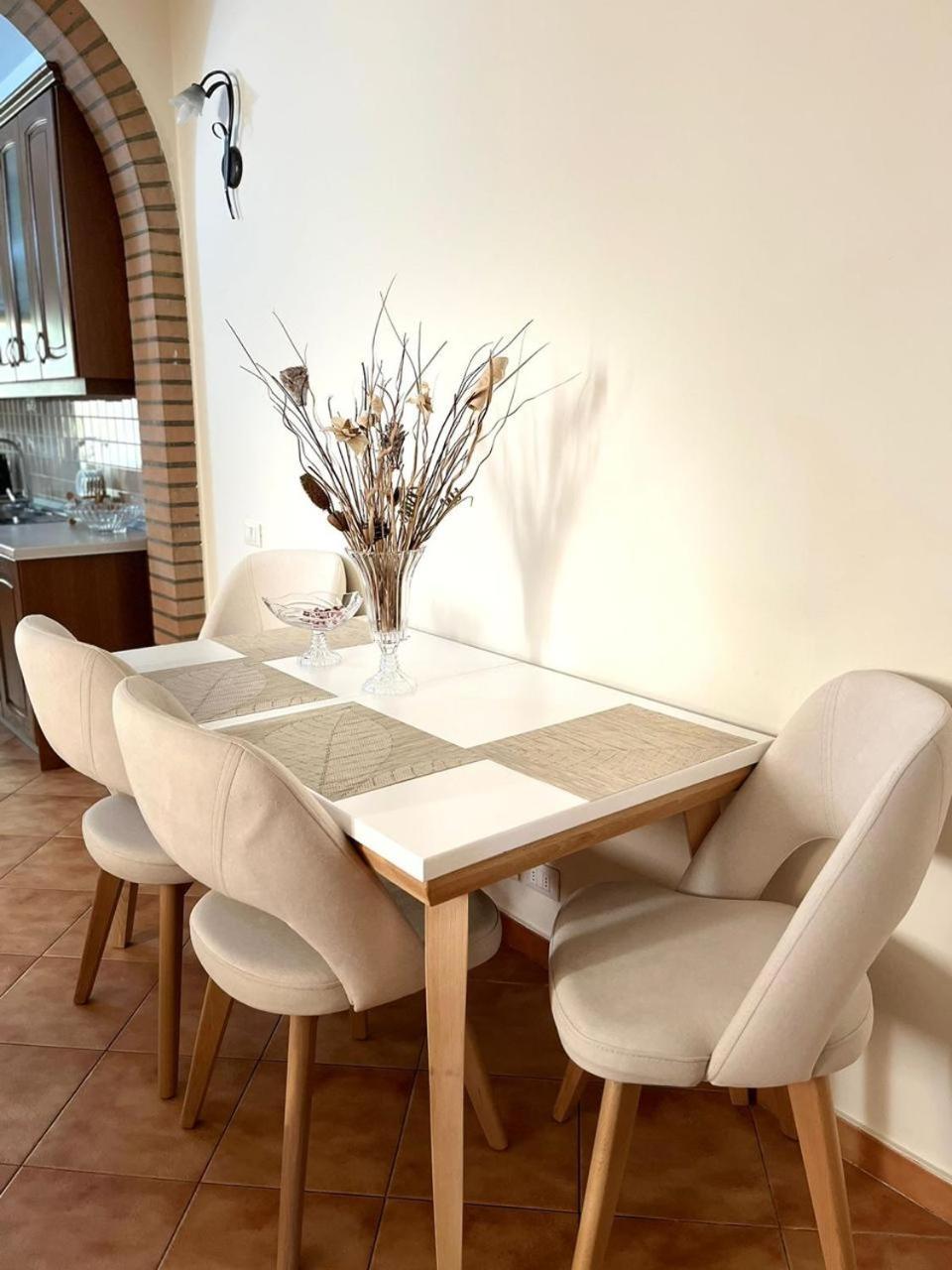 Iljazi'S Apartaments Vlorë Екстериор снимка