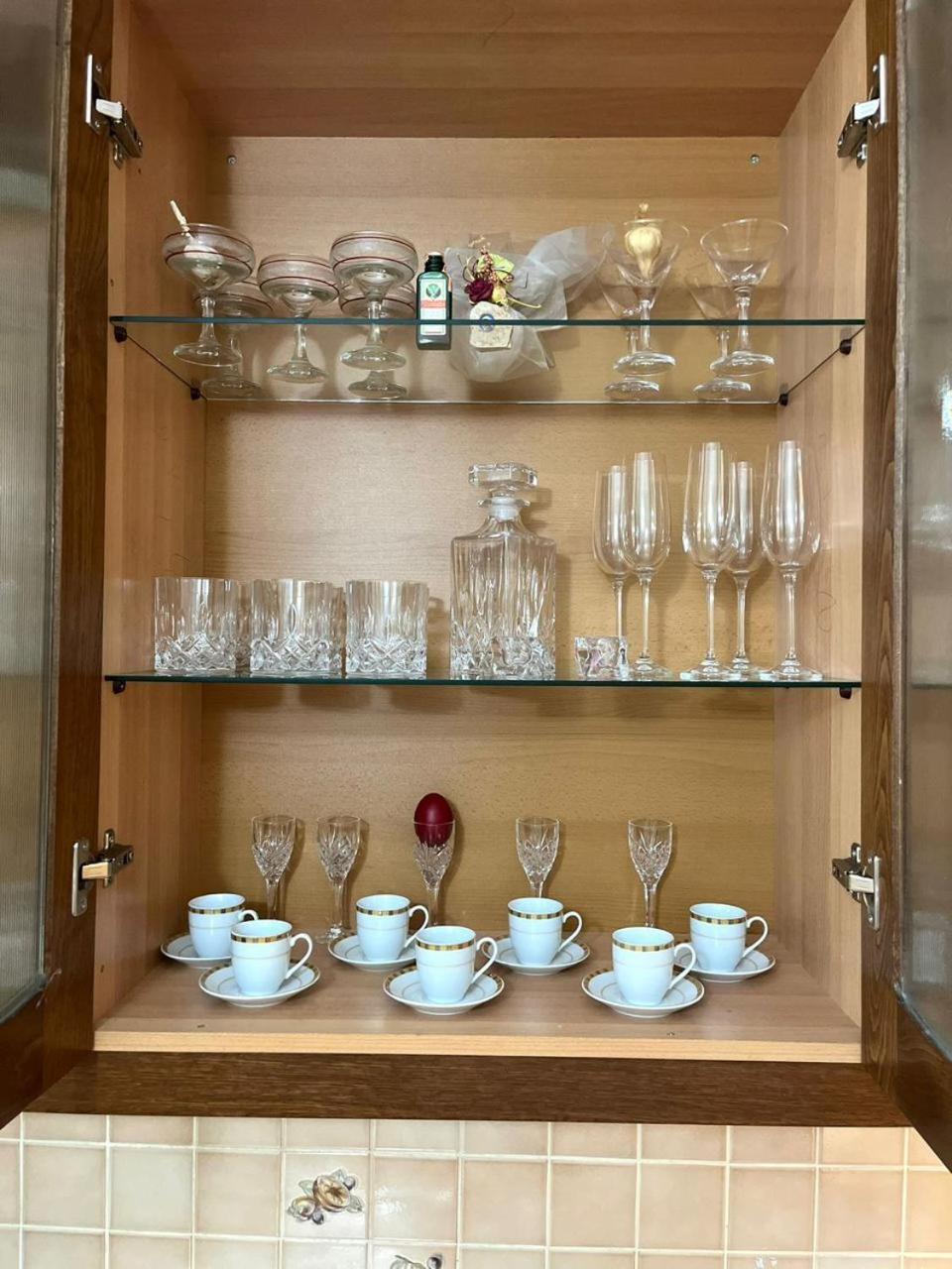 Iljazi'S Apartaments Vlorë Екстериор снимка